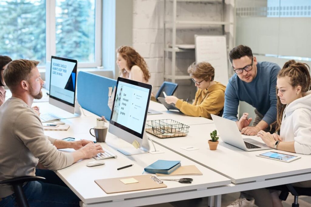 people-working-in-front-of-the-computer